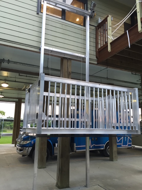 WC LIFTS ELEVATING ACCESSIBILITY AND CONVENIENCE RESIDENTIAL VERSICLE PLATFORM LIFTS